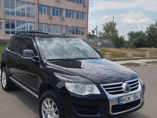 Volkswagen Touareg foto 2