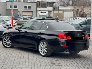 BMW 5 Series foto 5