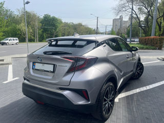 Toyota C-HR foto 3