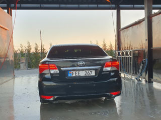 Toyota Avensis foto 5