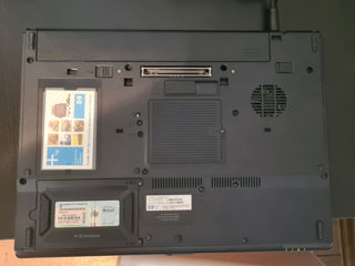 HP compaq 8510w Ноутбук практически новый, очень мало пользовались, все даже зарядка оригинальная. foto 3