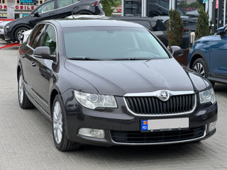 Skoda Superb foto 4