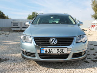 Volkswagen Passat foto 3