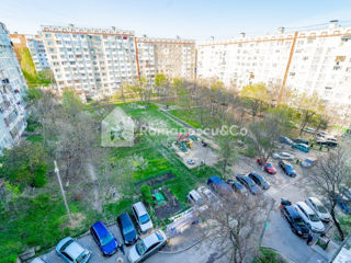 Apartament cu 3 camere, 73 m², Ciocana, Chișinău foto 4