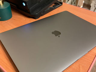 MacBook Pro 15.1 2018