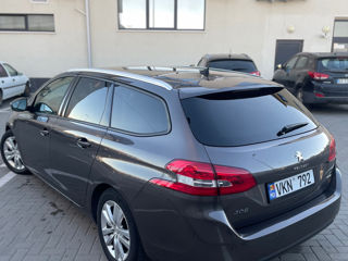 Peugeot 308 foto 3