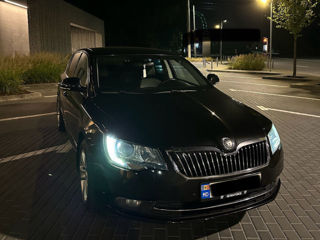 Skoda Superb foto 5