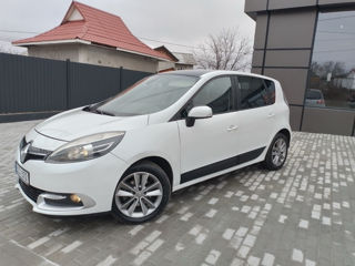 Renault Scenic foto 2