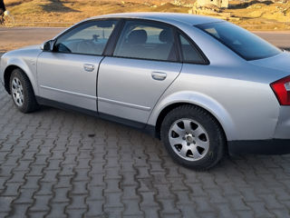 Audi A4 foto 6