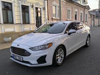 Ford Fusion foto 6