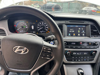 Hyundai Sonata foto 5