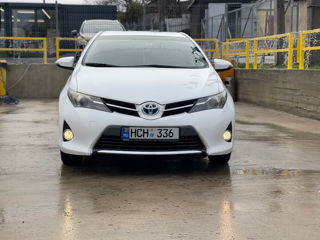 Toyota Auris foto 2