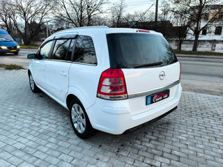 Opel Zafira foto 5