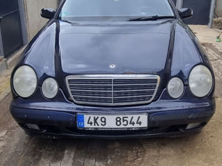 Mercedes E-Class