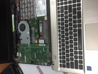Mester reparatie laptop la domiciuliu.Professionalism.Reparatie Asus,Acer,MSI,HP foto 6