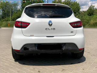 Renault Clio foto 3