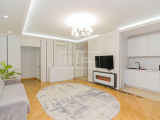 Apartament cu 3 camere, 115 m², Centru, Chișinău foto 2