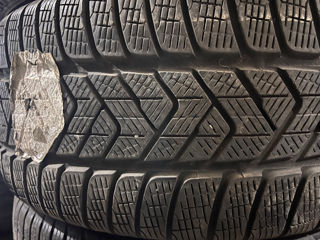 R20 255/45 Pirelli Scorpion Winter foto 6