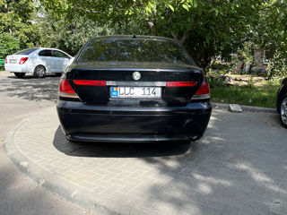 BMW 7 Series foto 2