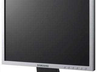 Монитор Samsung 940n 19" Самсунг