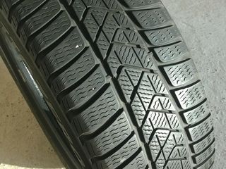 Pirelli 205/60R16 2 roti de iarna foto 1