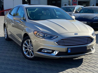 Ford Fusion foto 4