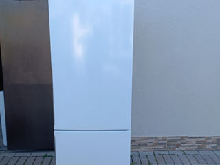 Холодильник bosch б/у из Германии в отличном состоянии также гарантии доставка бесплатно
