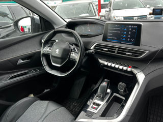 Peugeot 5008 foto 2