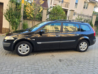 Renault Megane foto 2