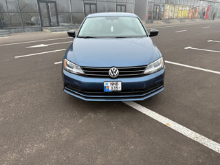 Volkswagen Jetta foto 4