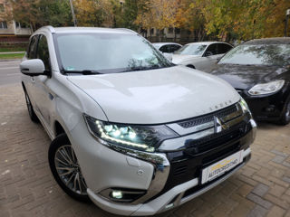 Mitsubishi Outlander foto 18