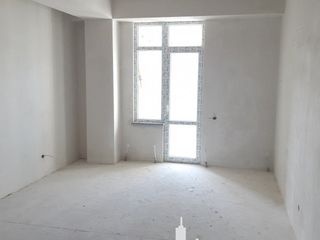 Buiucani! 3 camere spațioase, autonomă, geamuri panoramice! 86 mp, 59 900 euro! foto 4