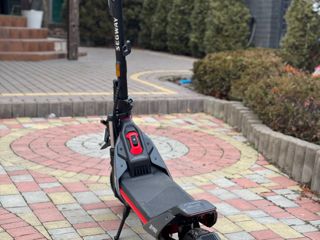 Продам электросамокат Segway Ninebot ZT3 PRO фото 1