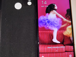 Vînd urgent telefon Xiaomi Redmi 13 8/256 nou sau schimb foto 3