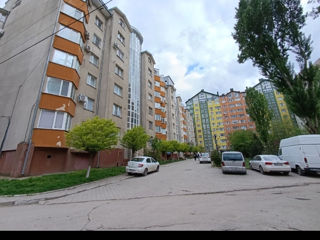 Apartament cu 2 camere, 60 m², BAM, Bălți