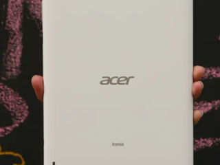 Acer Iconia Tab A1-810-stare foarte buna, bateria tine mult foto 2
