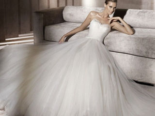 Шикарное свадебное платье pronovias, модель barbate, испания прокат, продажа foto 3