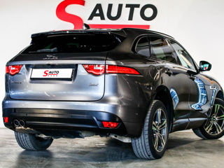 Jaguar F-PACE foto 3