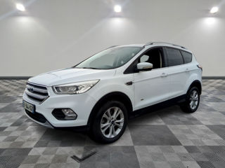 Ford Kuga foto 2