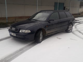 Audi A4 foto 5