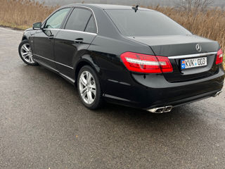 Mercedes E-Class foto 7