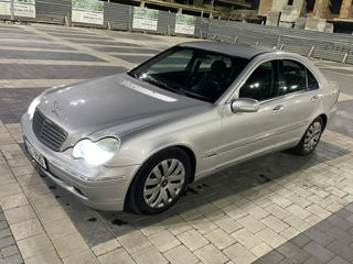 Mercedes C-Class