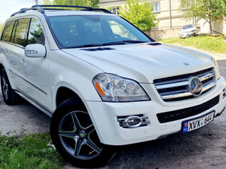 Mercedes GL-Class