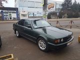 BMW 5 Series foto 7