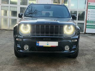 Jeep Renegade foto 1