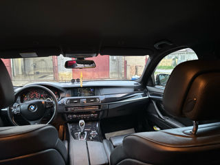 BMW 5 Series foto 5