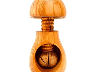 Spargator nuci - accesoriu exclusiv din lemn de maslin