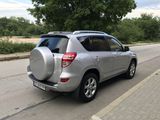 Toyota Rav 4 foto 2