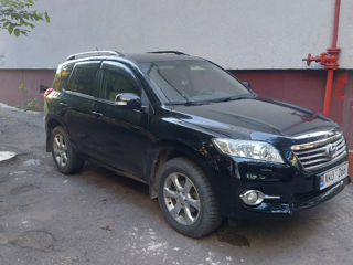 Toyota Rav 4 foto 2