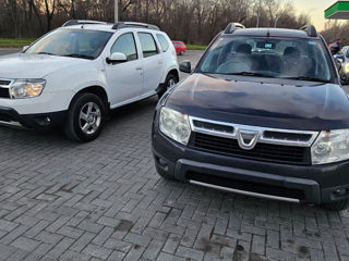 Dezmembrare Dacia Duster   2013  4x2  /  4x4  Benzin/diesel foto 2